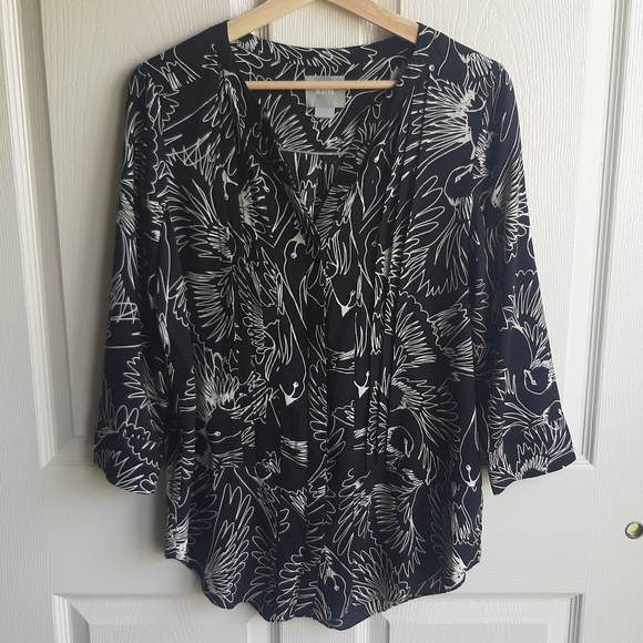 Anthropologie Tops - Maeve Black Wild Bird Button Front Blouse Size 4